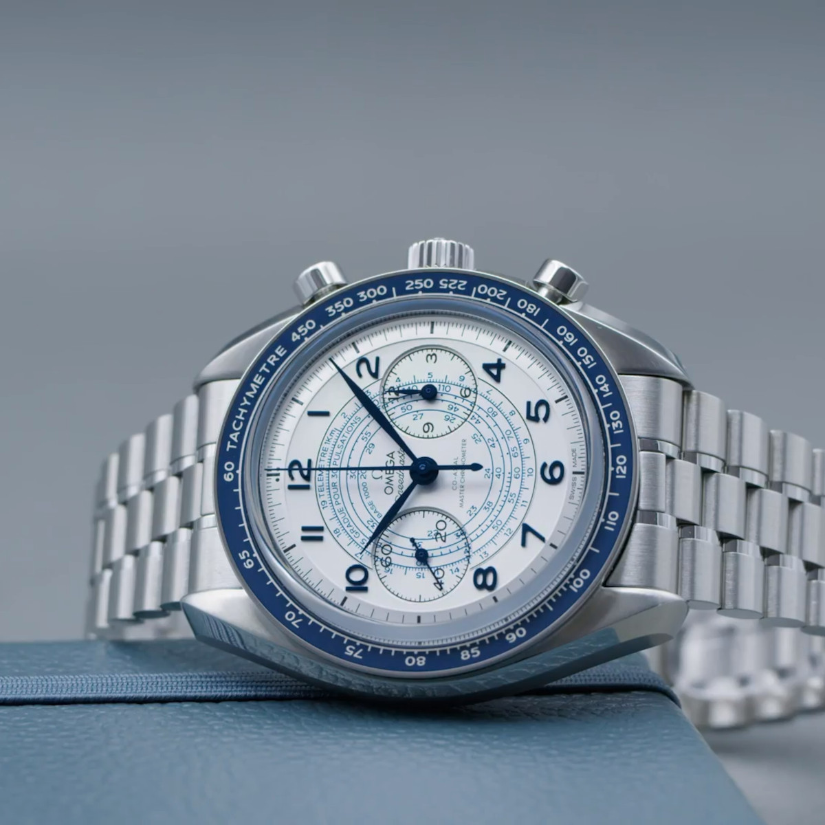 OMEGA Speedmaster Chronoscope Chronograph 43 Produktbild main 6