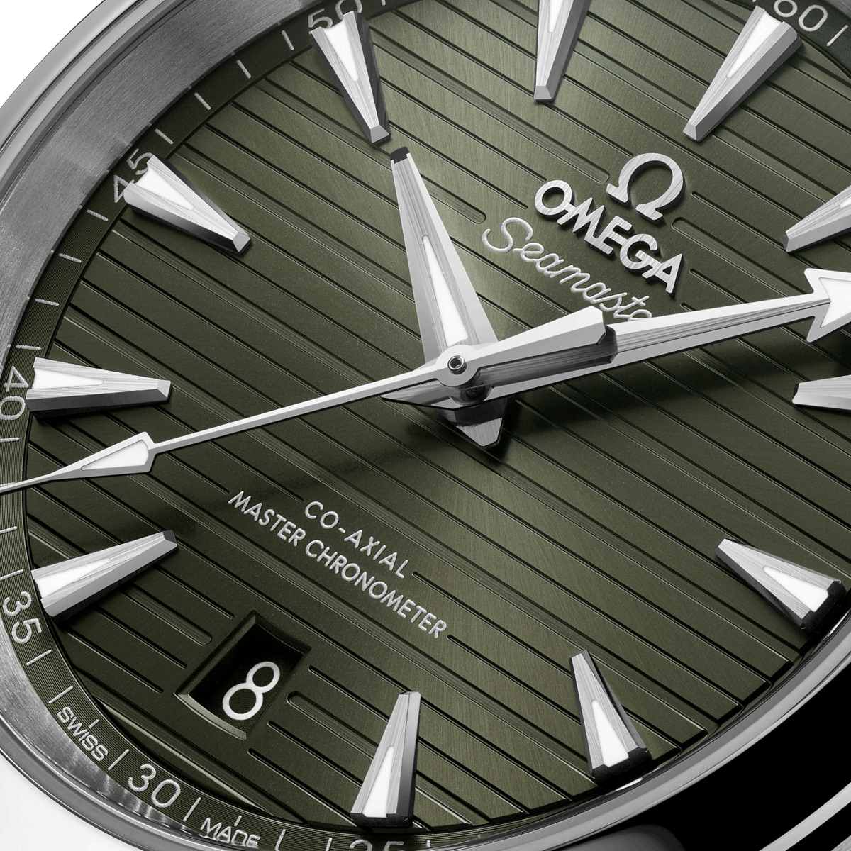 OMEGA Seamaster Aqua Terra 38 Produktbild main 3