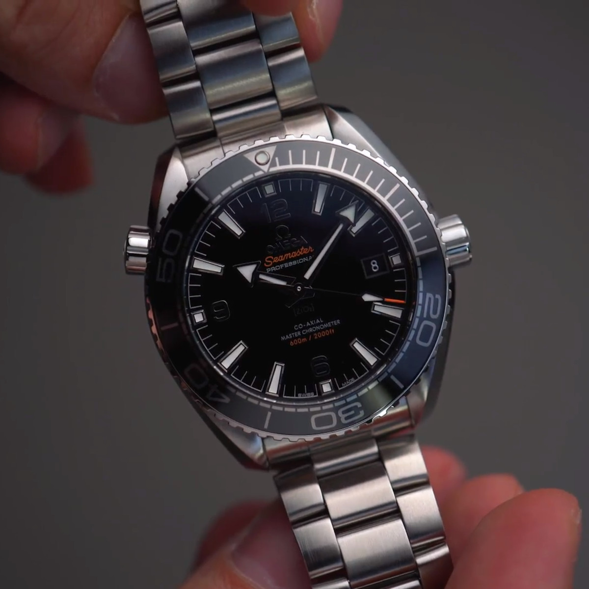 OMEGA Seamaster Planet Ocean 600M 39,5 Produktbild main 3