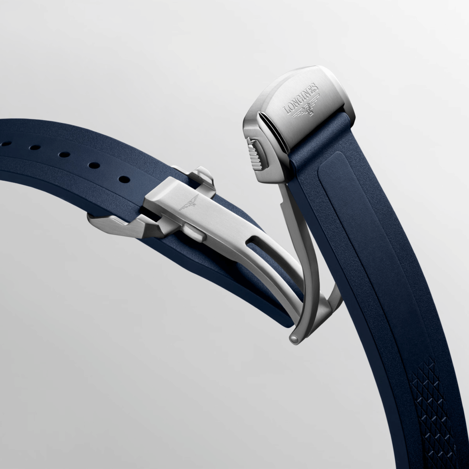 Longines Conquest Produktbild main 3