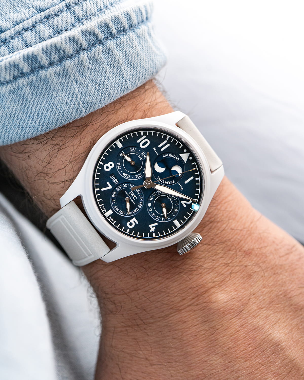 product-gallery-carousel-0
