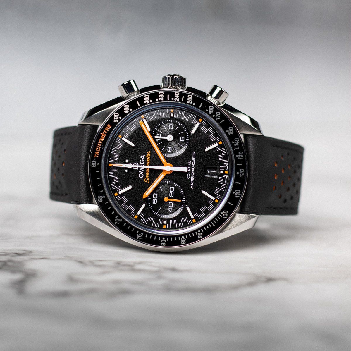 OMEGA Speedmaster Racing Chronograph 44 Produktbild main 4