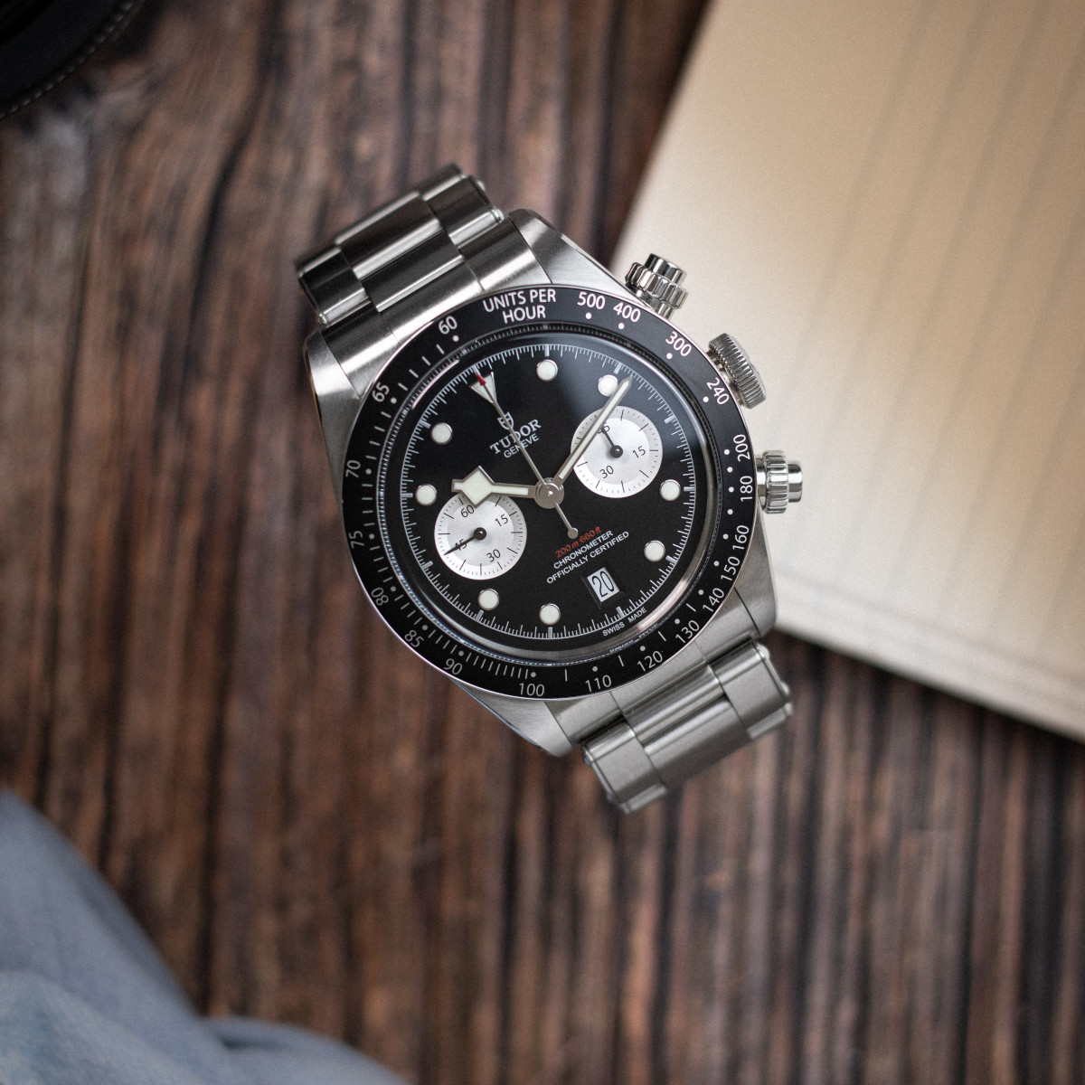 TUDOR Black Bay Chrono Produktbild main 3