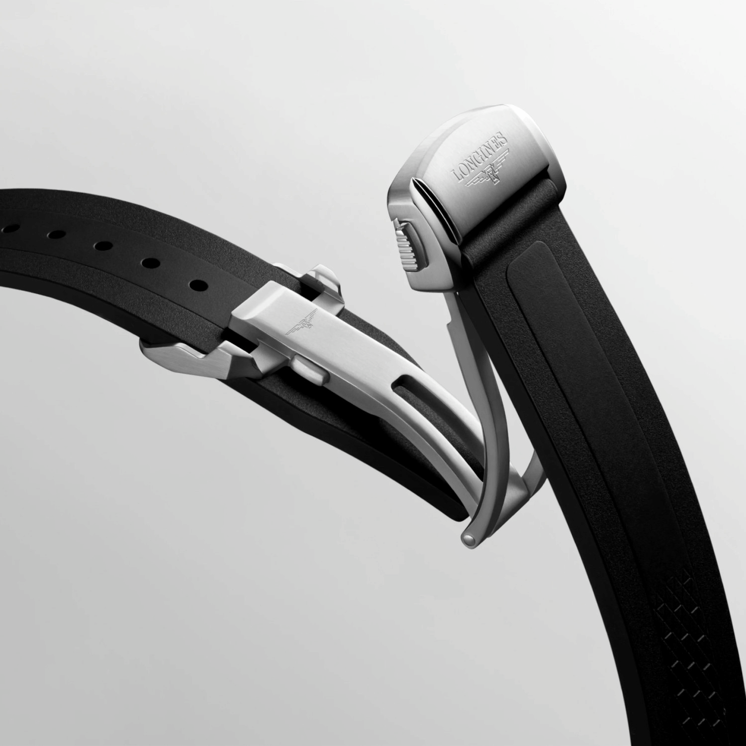 Longines Conquest Produktbild main 1