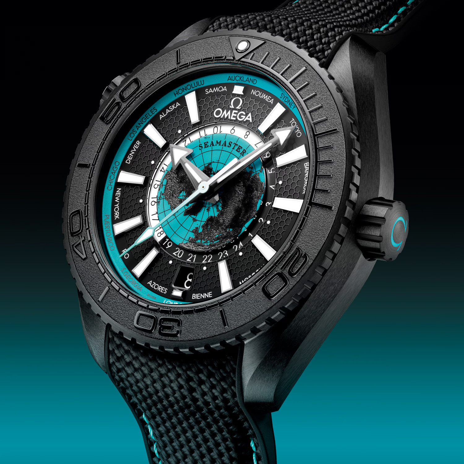 OMEGA Seamaster Planet Ocean Worldtimer GMT 600M Produktbild main 3