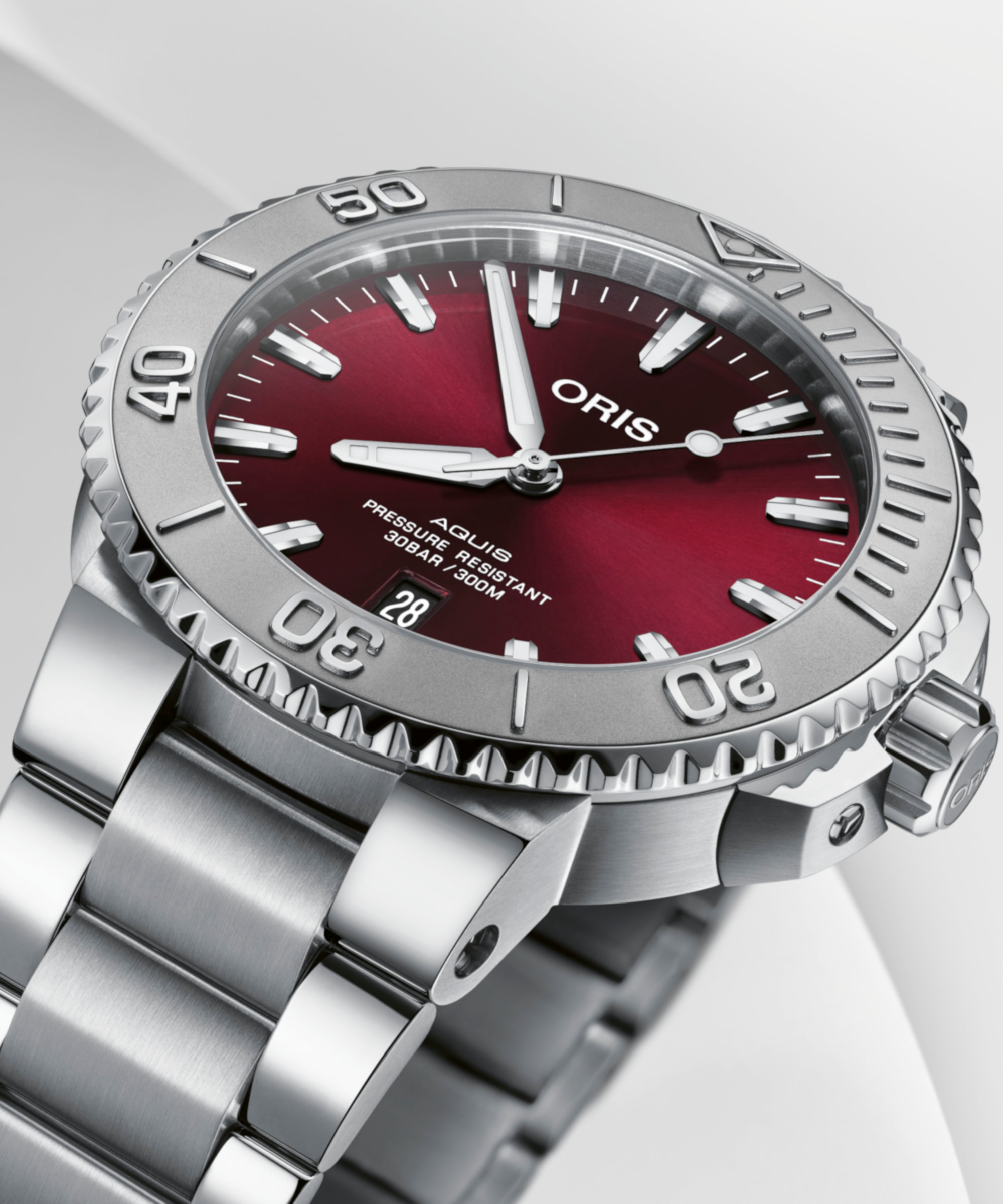 Oris Aquis Date 41,5 Produktbild main 1