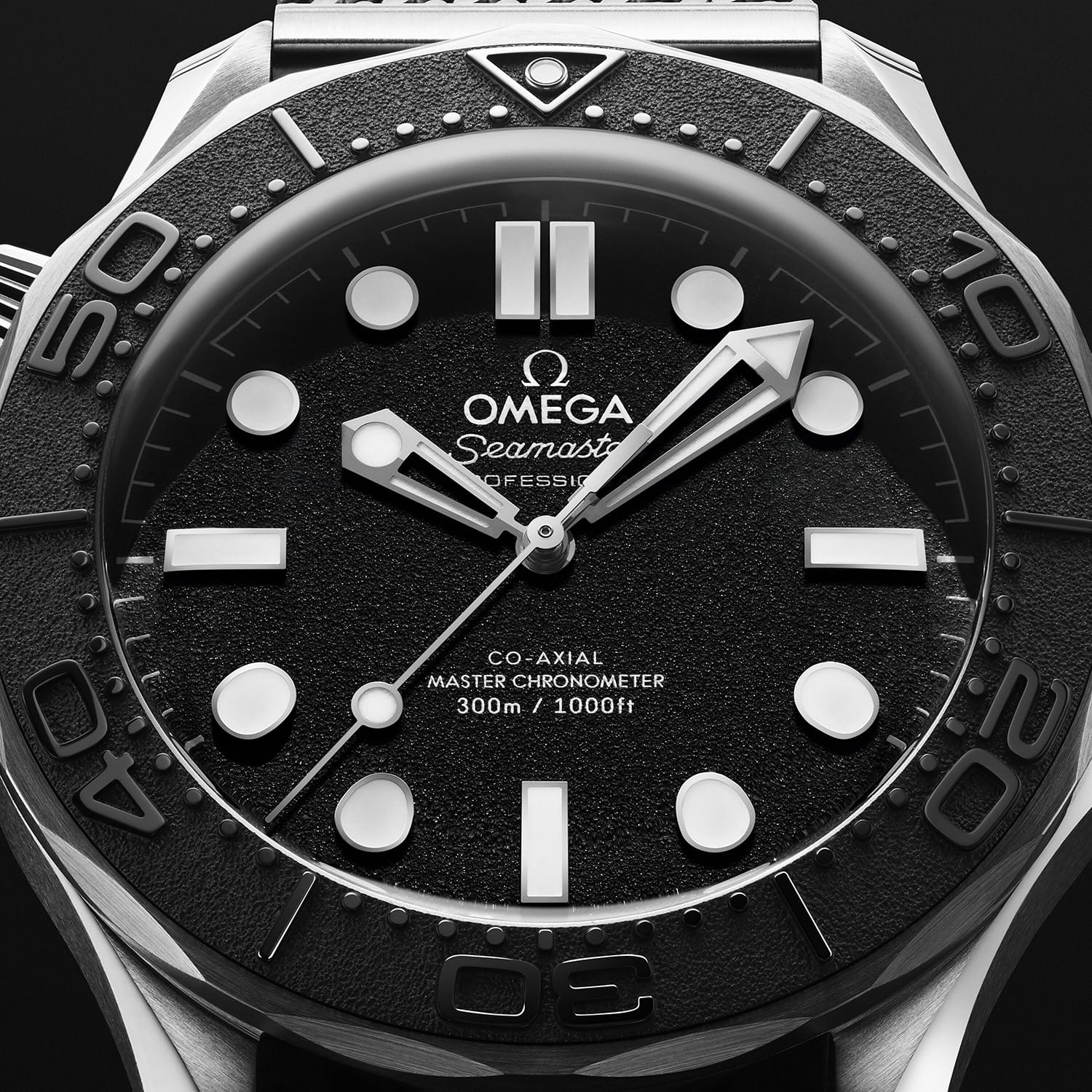 Omega Seamaster Diver 300M Produktbild main 5