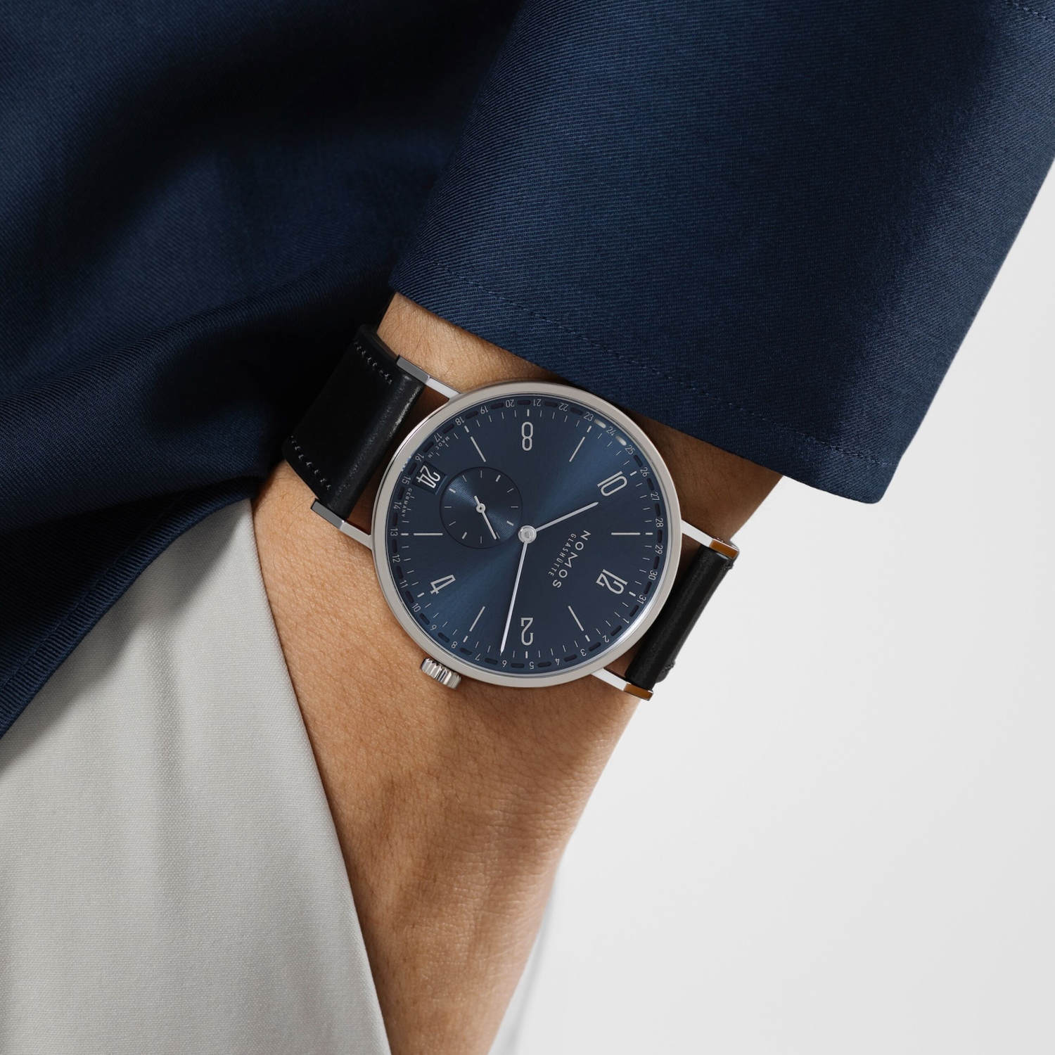 NOMOS Glashütte Tangente 2Date Blau Produktbild main 3