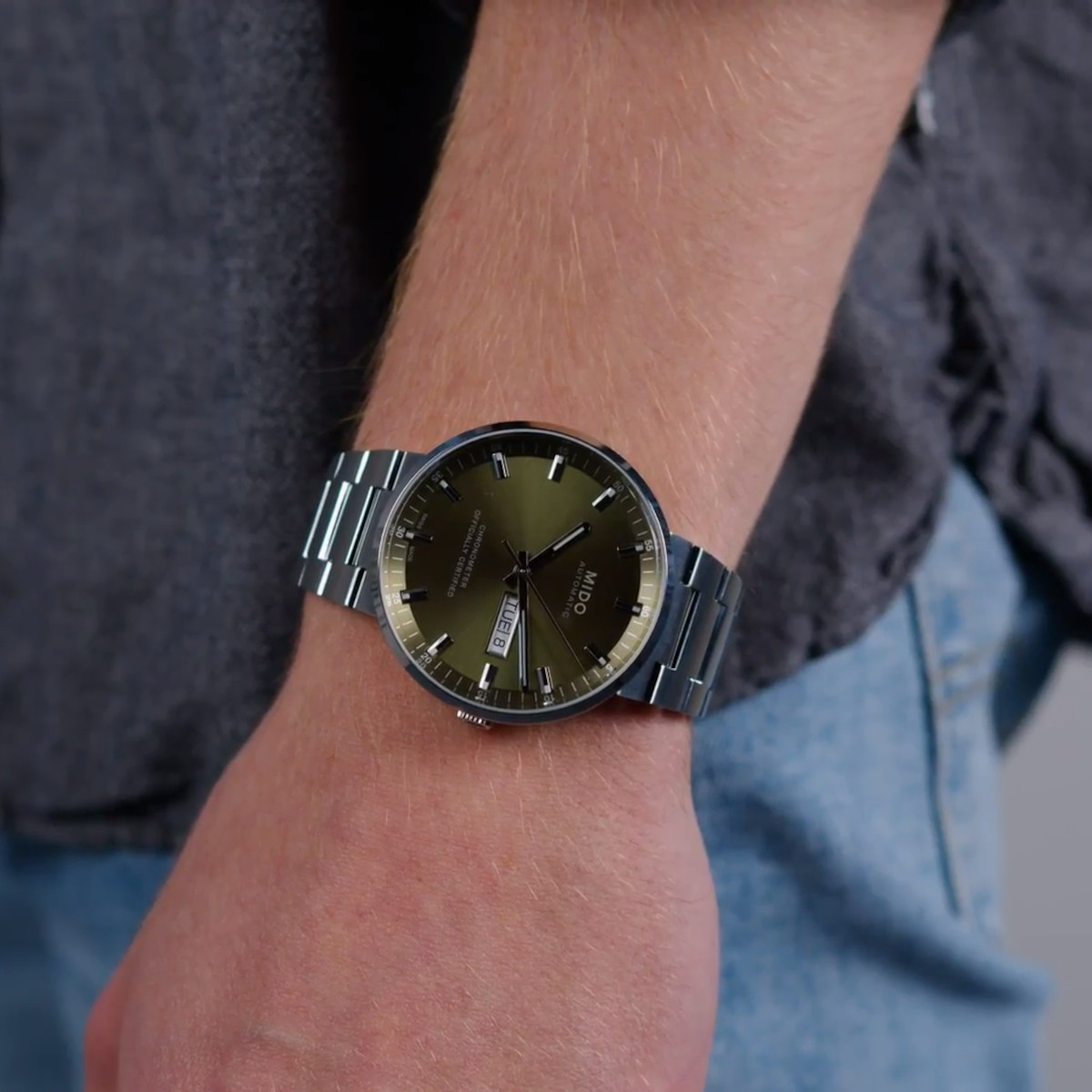 Mido Commander Icône  Produktbild main 4