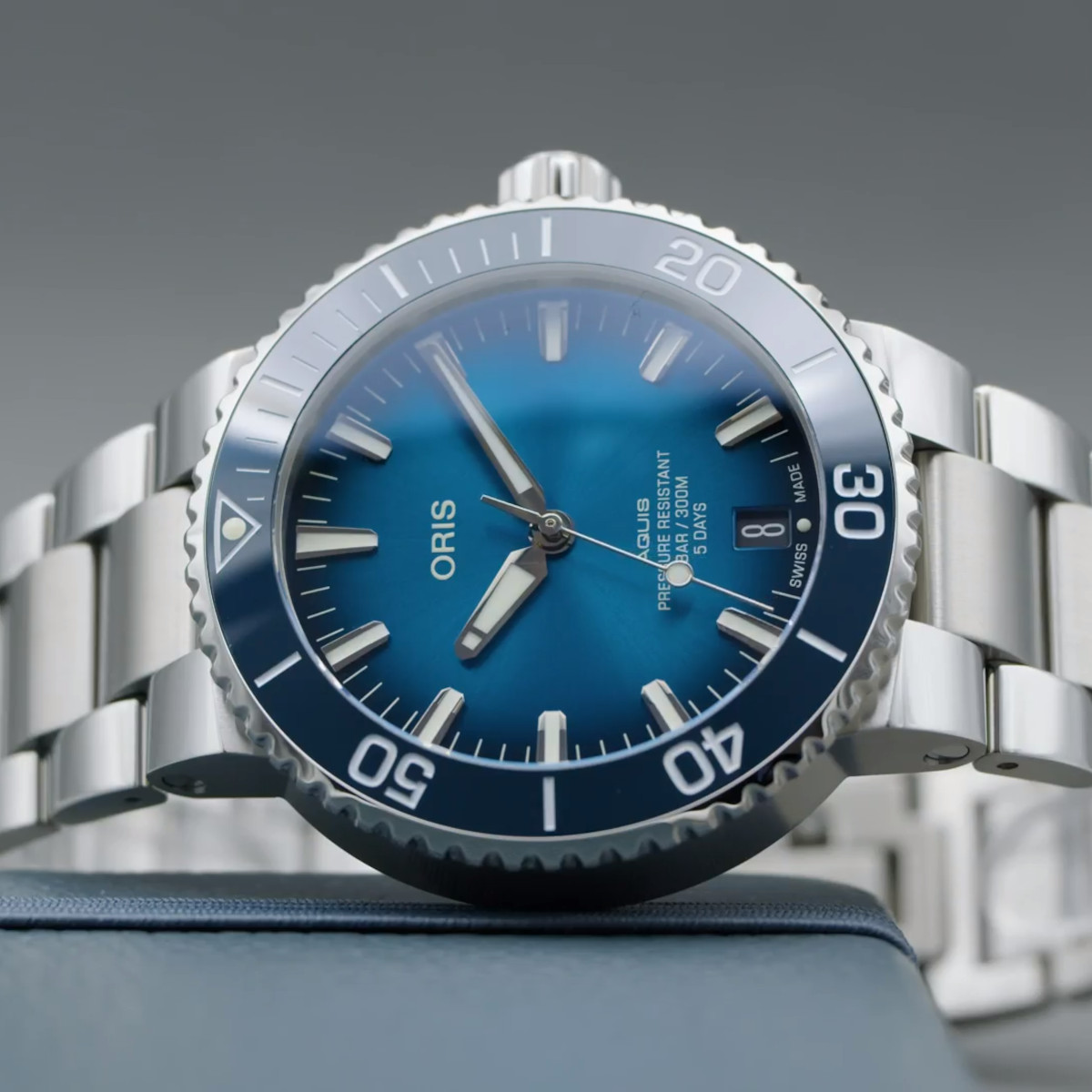 Oris Aquis Date Calibre 400 43,5 Produktbild main 5