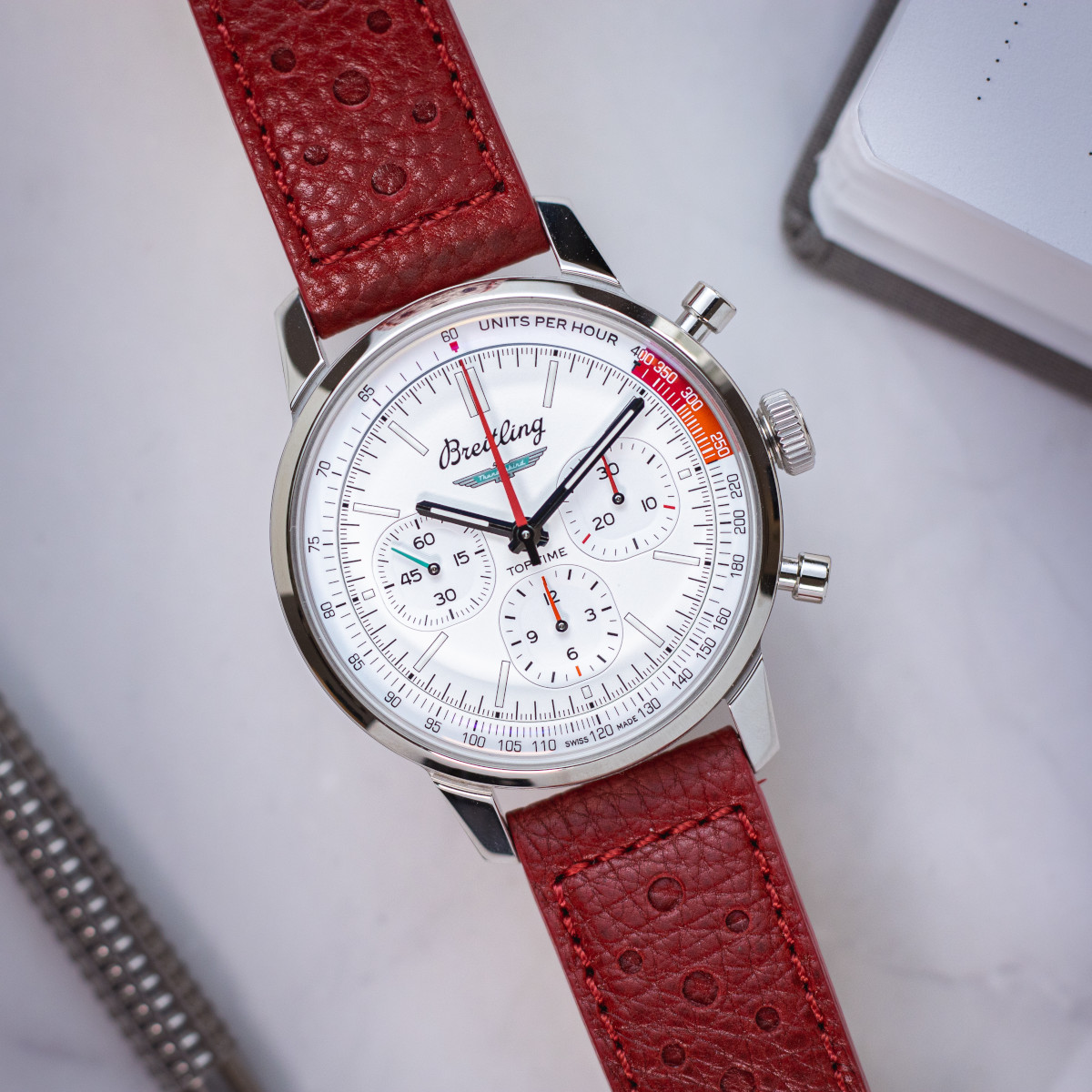 Breitling Top Time B01 Ford Thunderbird Produktbild main 3