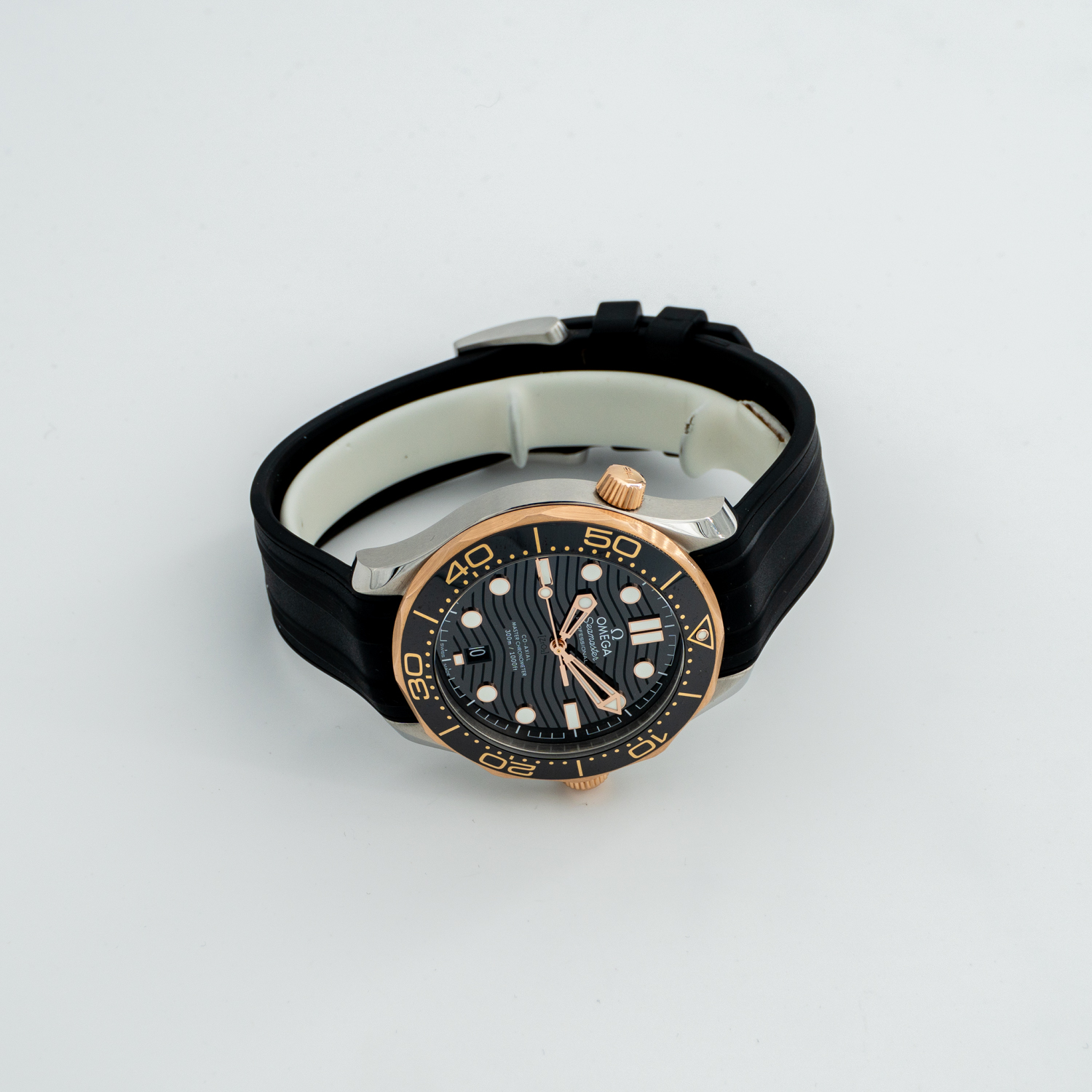 OMEGA Seamaster Diver 300M CPO2 Produktbild main 2