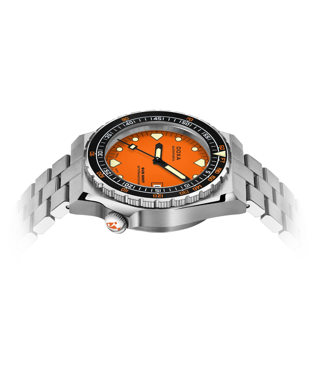Doxa Sub 600T Professional Produktbild main 2