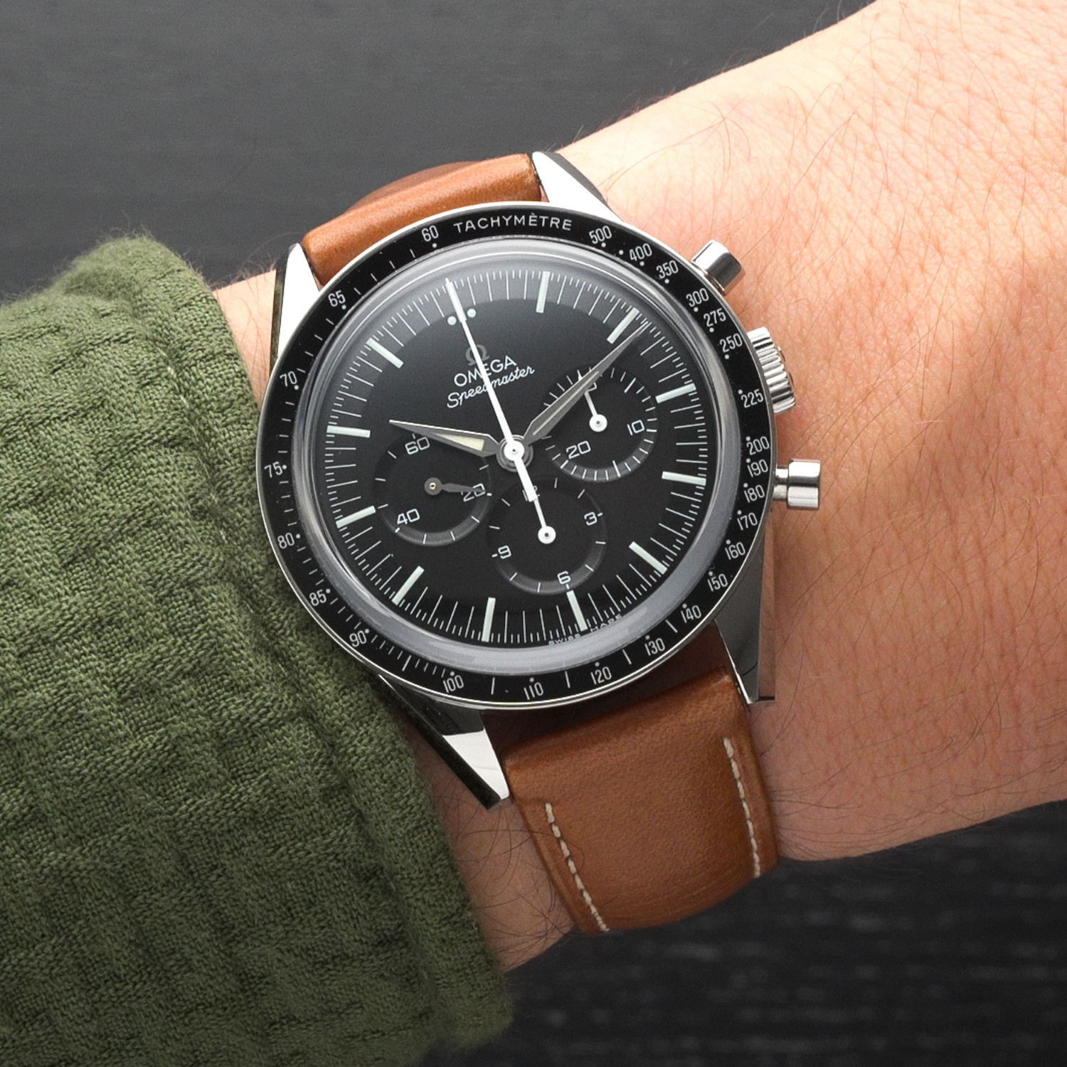 OMEGA Speedmaster Moonwatch First Omega in Space CPO Produktbild main 3