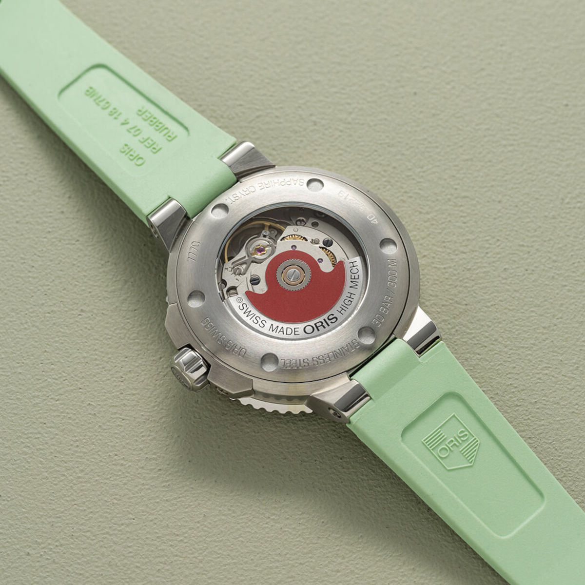 Oris Aquis Date 36.5 Produktbild main 2