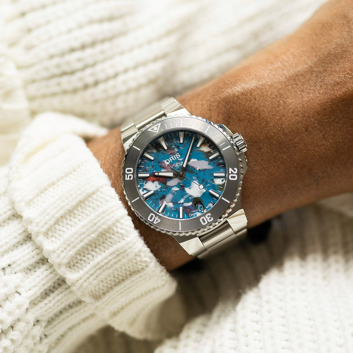 Oris Aquis Date Upcycle Calibre 400 Produktbild main 2