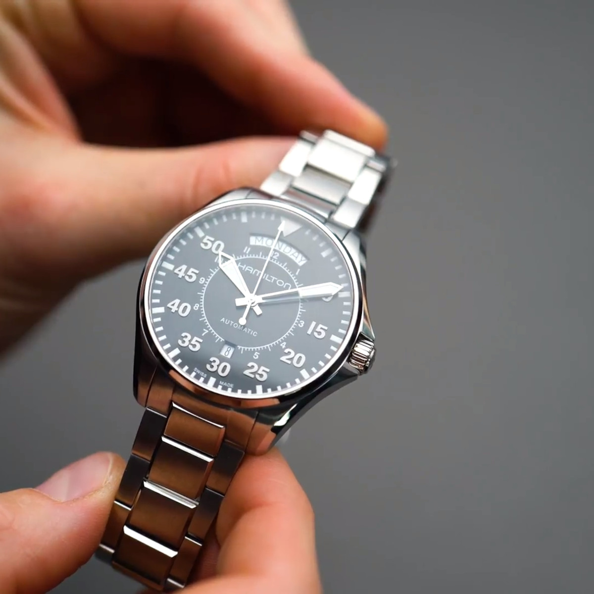 Hamilton Khaki Aviation Pilot Day Date Auto Produktbild main 2