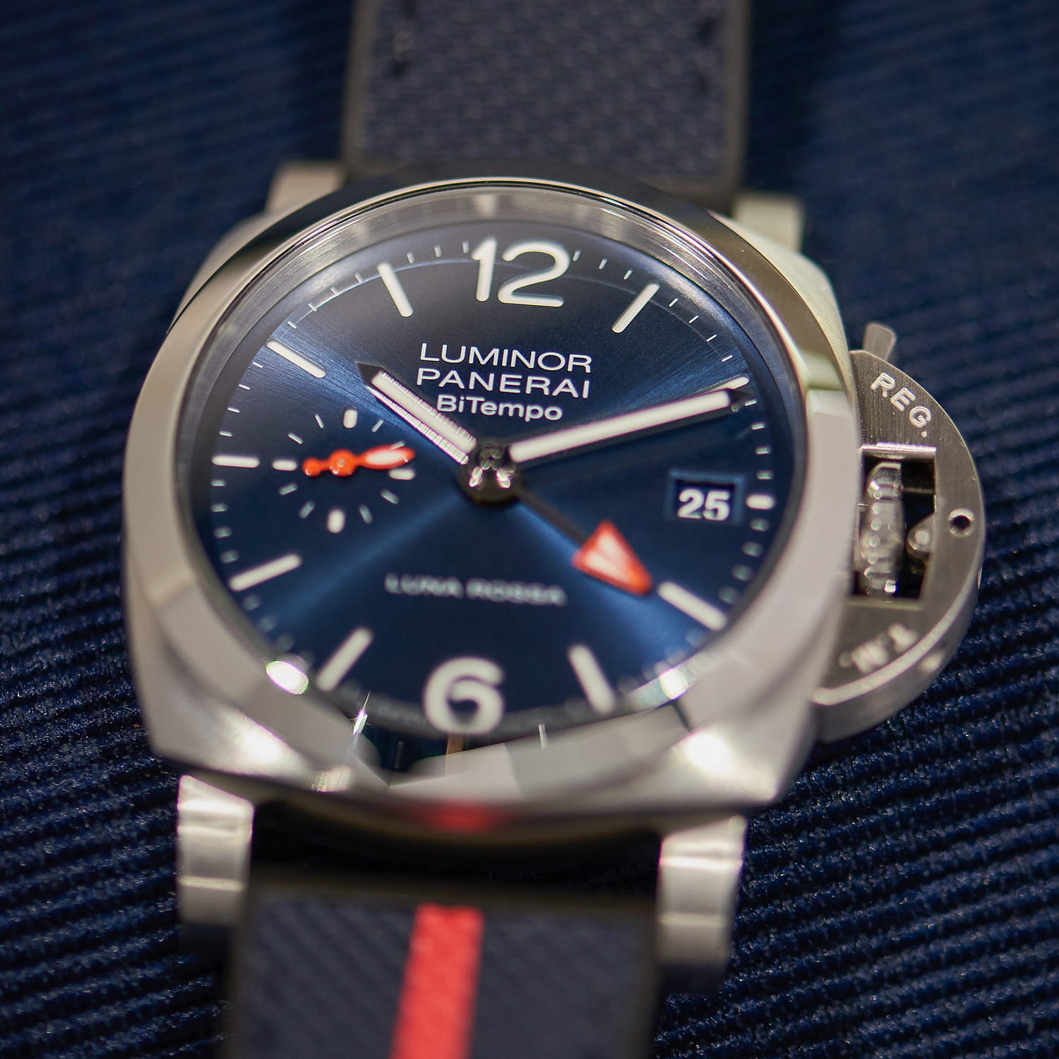 Panerai Luminor Quaranta BiTempo Luna Rossa CPO2 Produktbild main 4