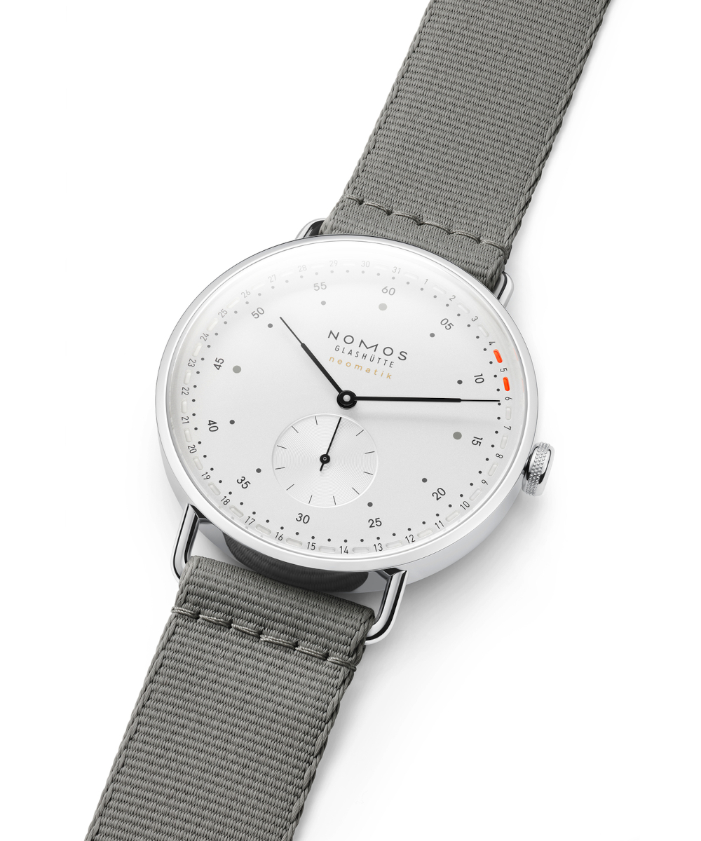 NOMOS Glashütte Metro Neomatik 41 Update Produktbild main 1