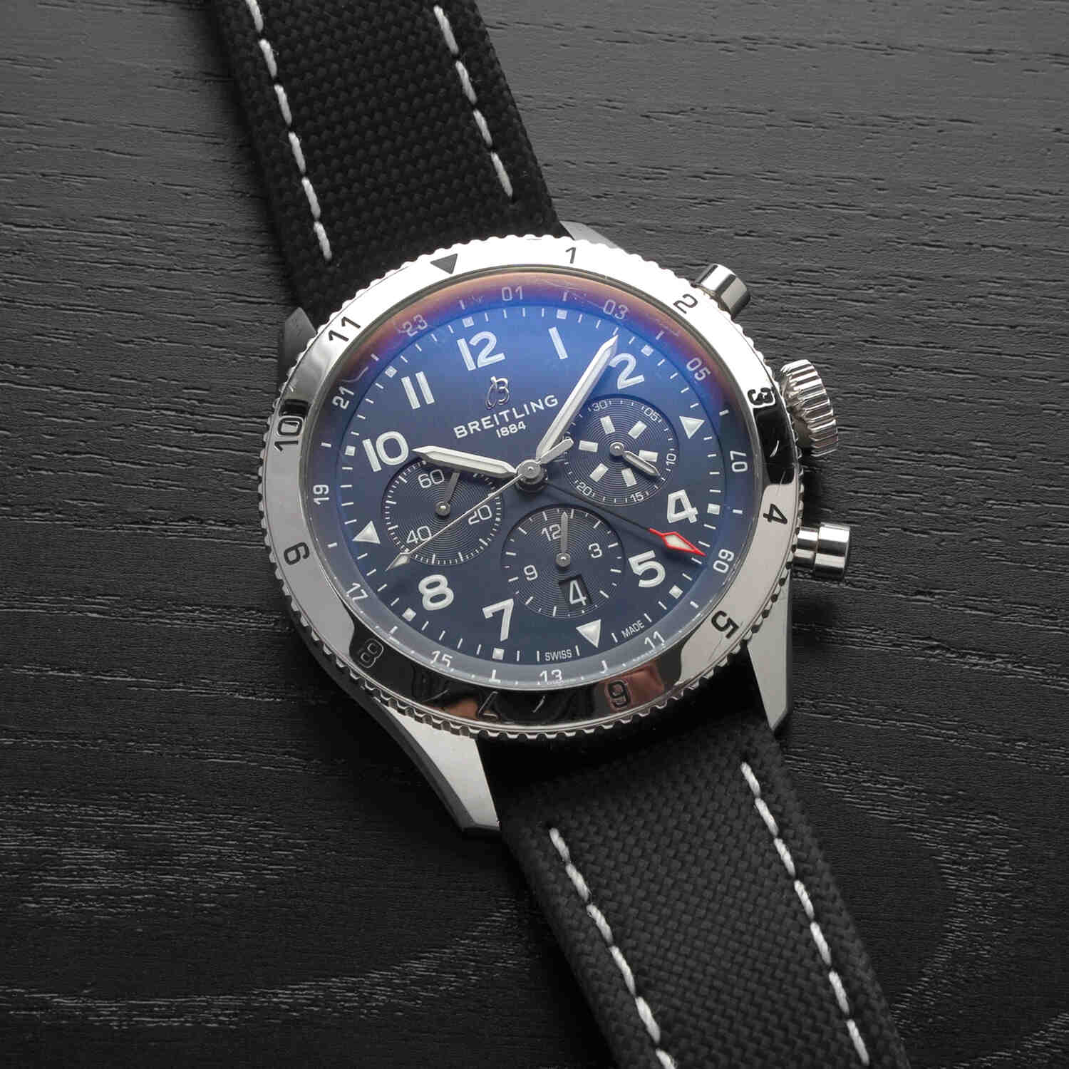 Breitling Super Avi B04 Chronograph GMT 46 CPO Produktbild main 2