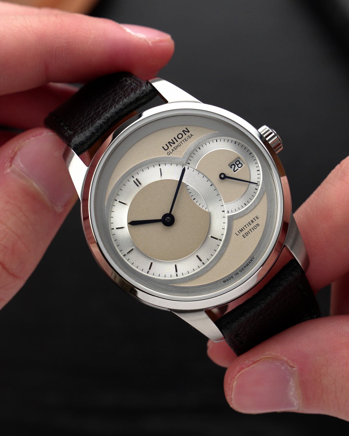 product-gallery-carousel-4