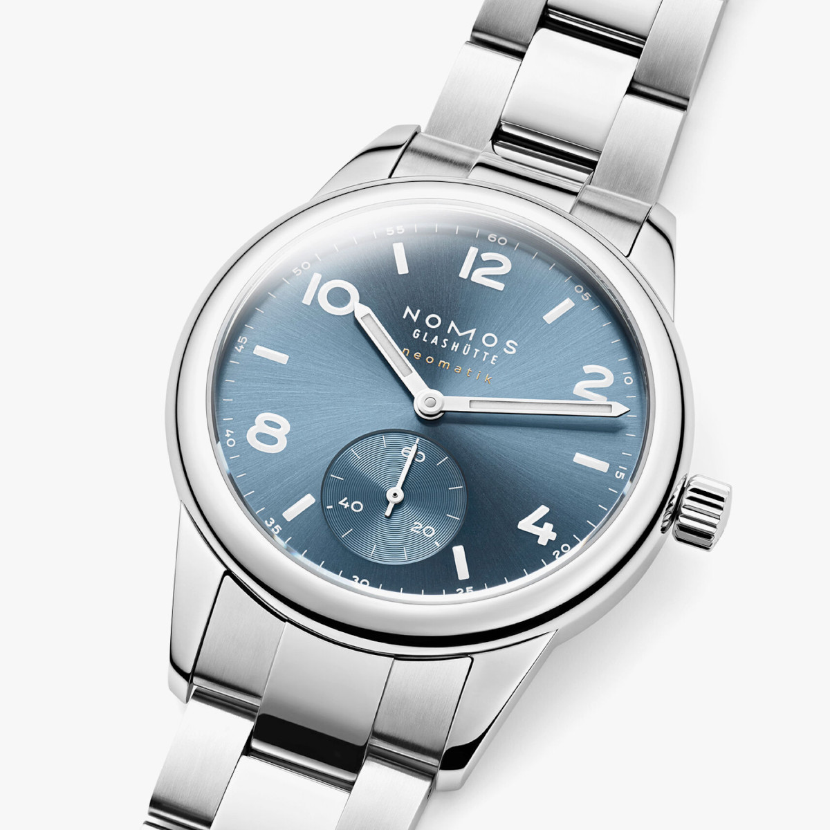 NOMOS Glashütte Club Sport Neomatik Polar Produktbild main 2