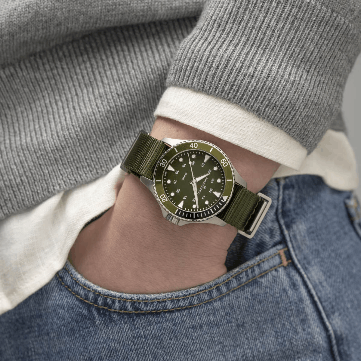 Hamilton Khaki Navy Scuba Quartz Produktbild main 3