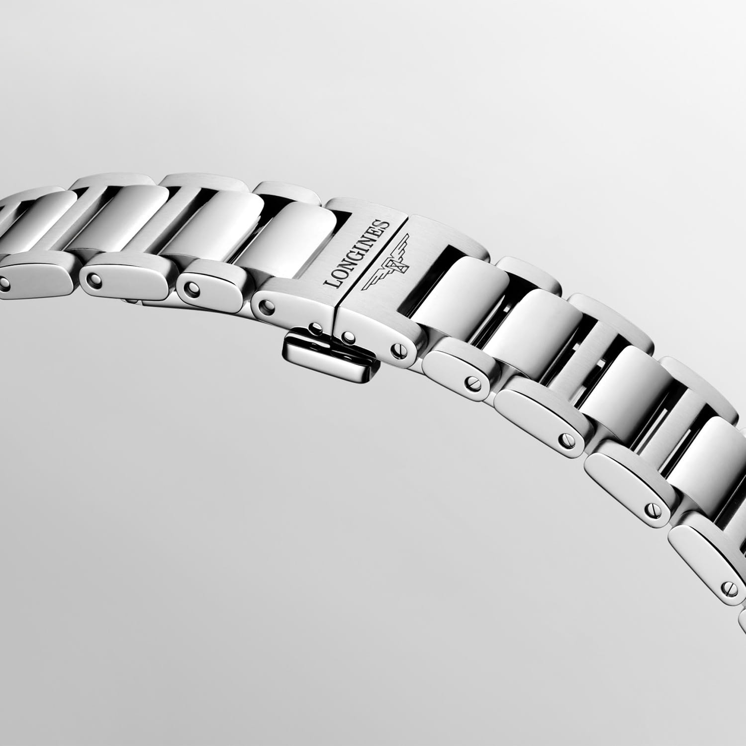 Longines Conquest Produktbild main 3