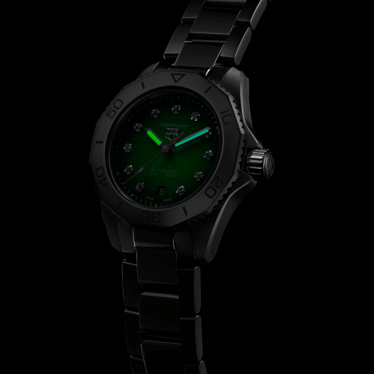 TAG HEUER Aquaracer Professional 200 Date Produktbild main 1