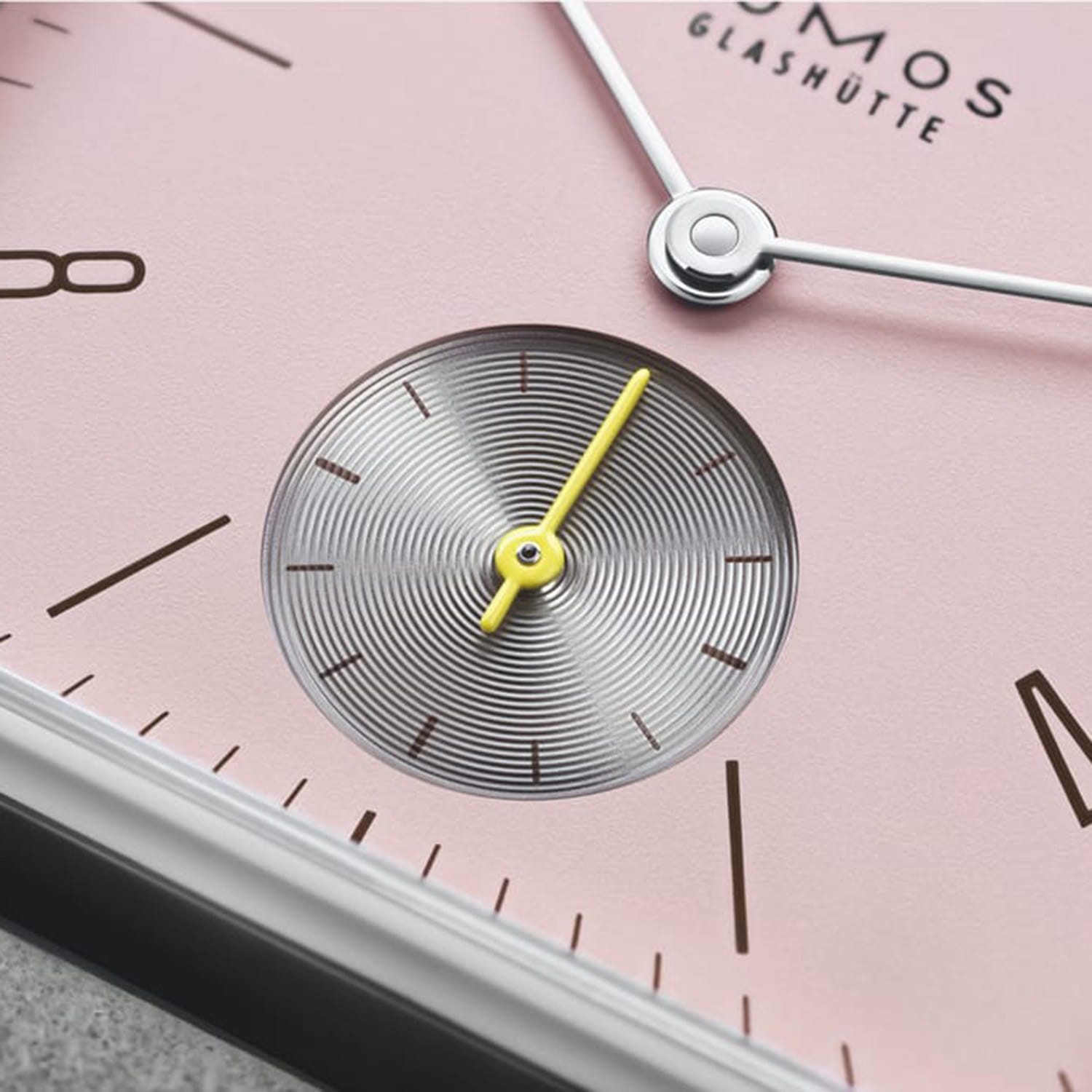 NOMOS Glashütte Tetra Die Wildentschlossene Produktbild main 3