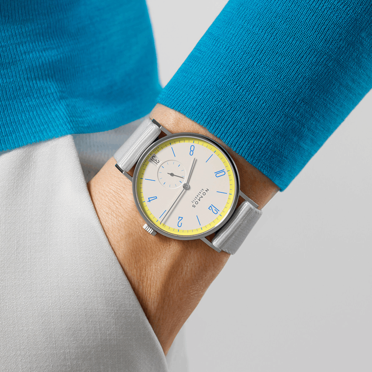 NOMOS Glashütte Tangente 38 Datum Lemonbiscuit Produktbild main 2