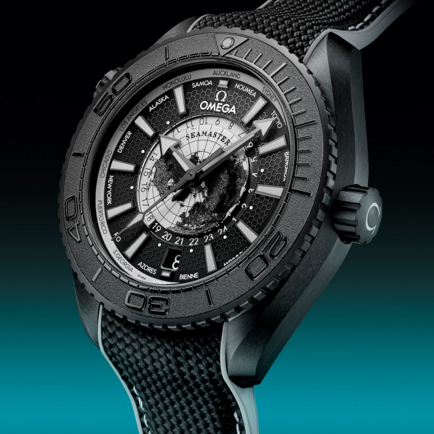 OMEGA Seamaster Planet Ocean Worldtimer GMT 600M Produktbild main 4