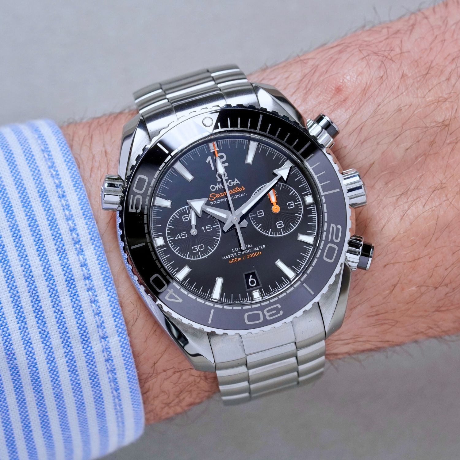 OMEGA Seamaster Planet Ocean 600M CPO2 Produktbild main 1