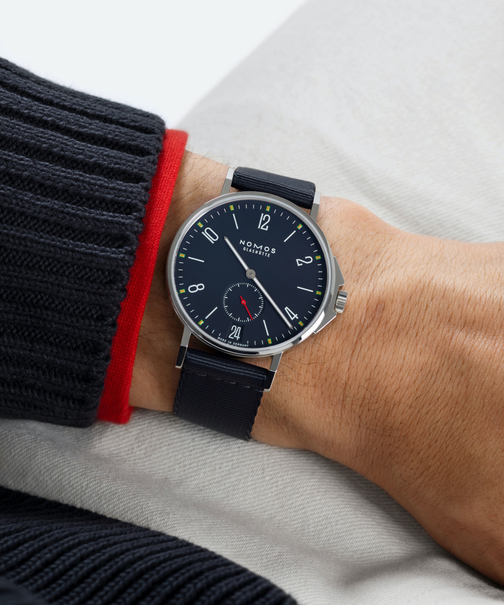 NOMOS Glashütte Ahoi Datum Atlantik Produktbild main 3