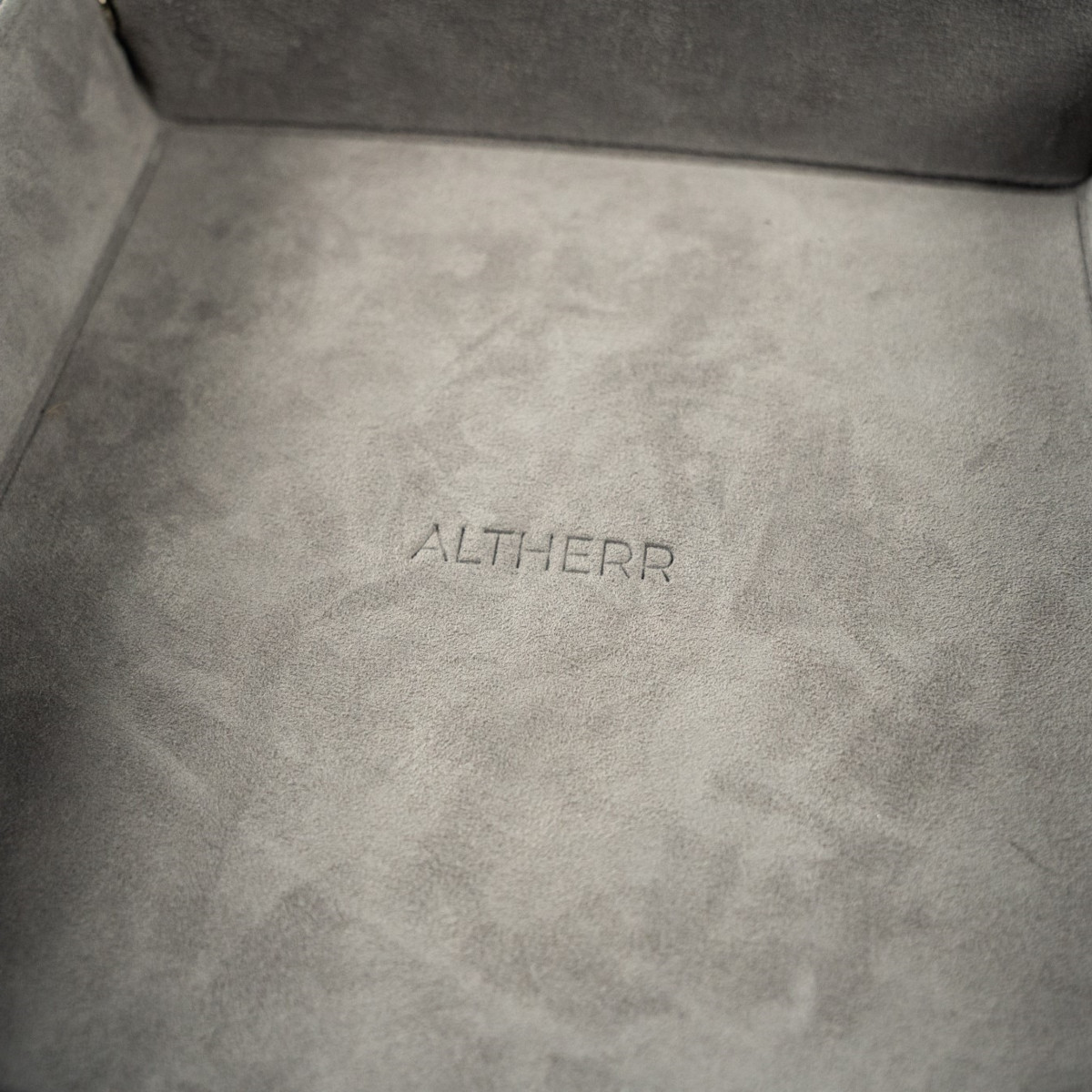 ALTHERR Lederablage aus Saffiano & Wildleder Grau Produktbild main 2