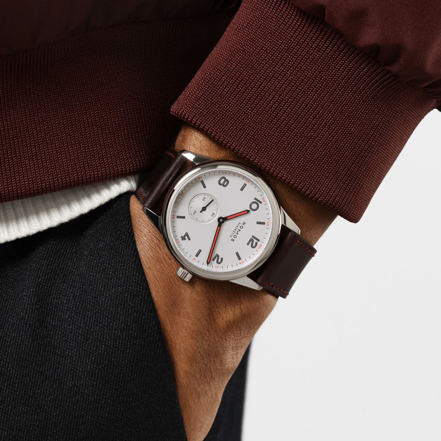 NOMOS Glashütte Club 38 Produktbild main 5
