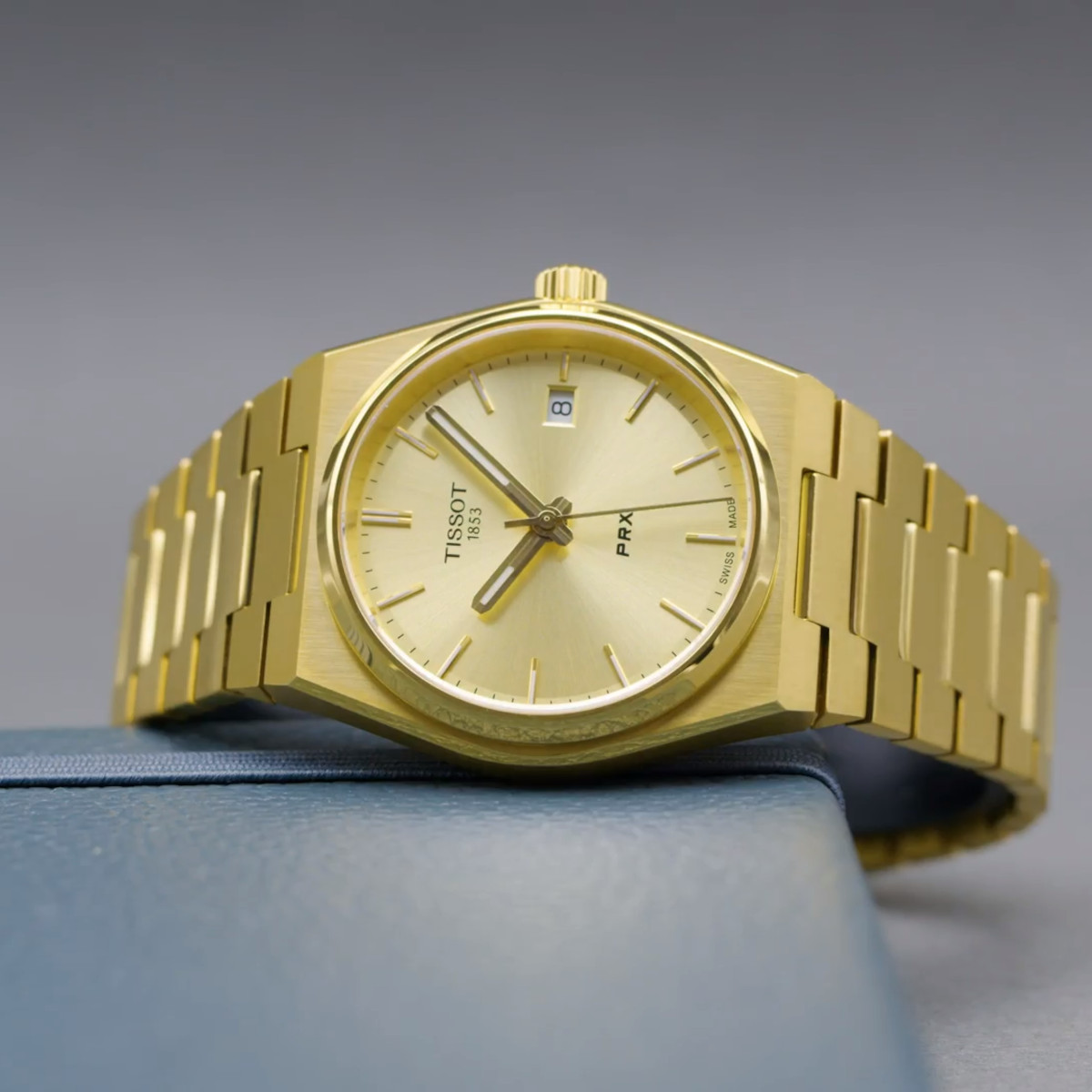 Tissot PRX  Produktbild main 4