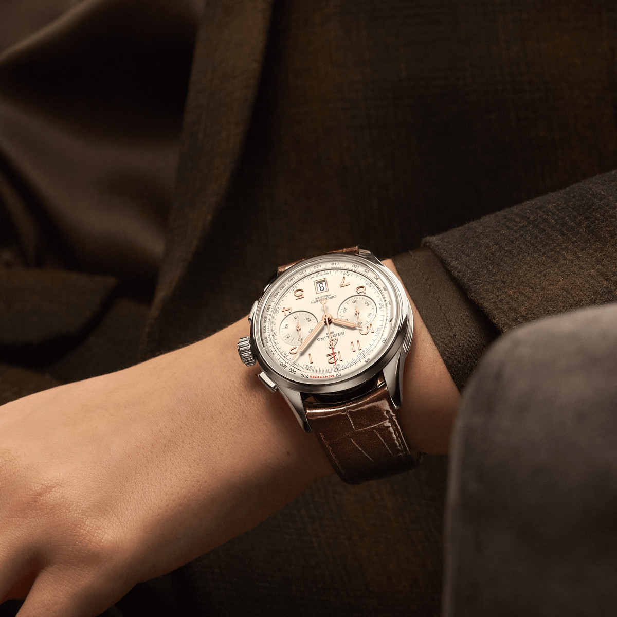 Breitling Premier B01 Chronograph 42 Produktbild main 1