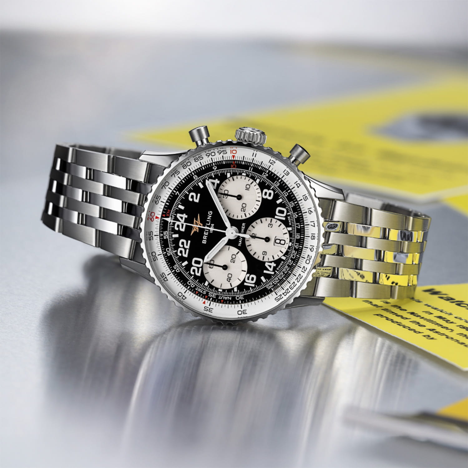 Breitling Navitimer B02 Chronograph 41 Cosmonaute Produktbild main 4