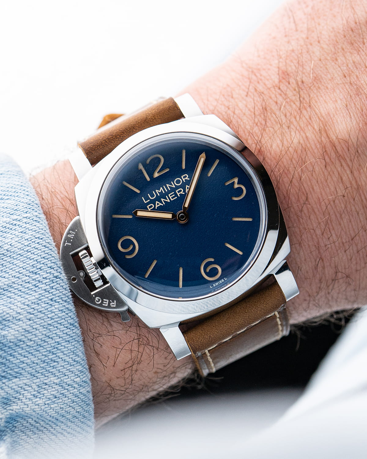 product-gallery-carousel-0
