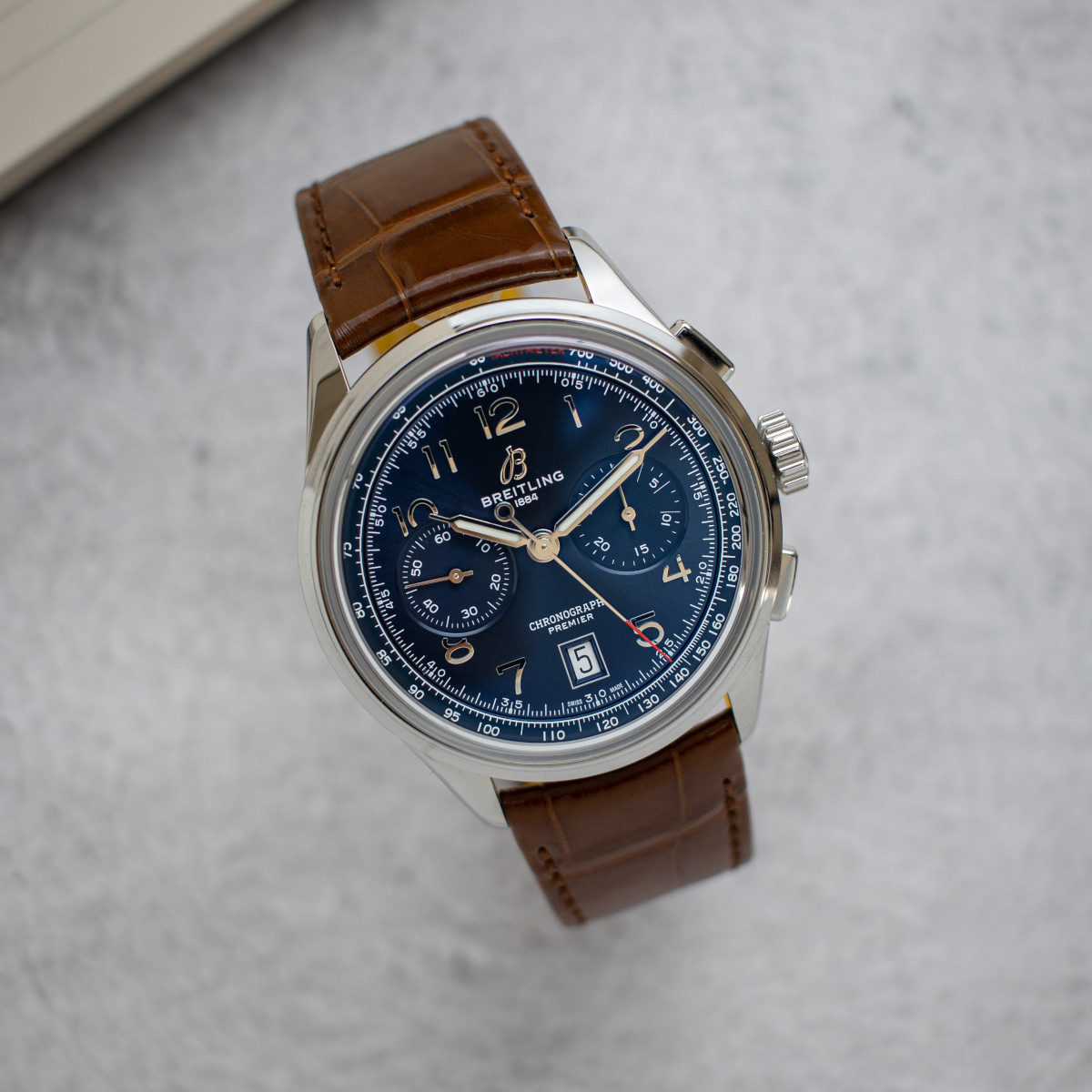 Breitling Premier B01 Chronograph 42 Produktbild main 2