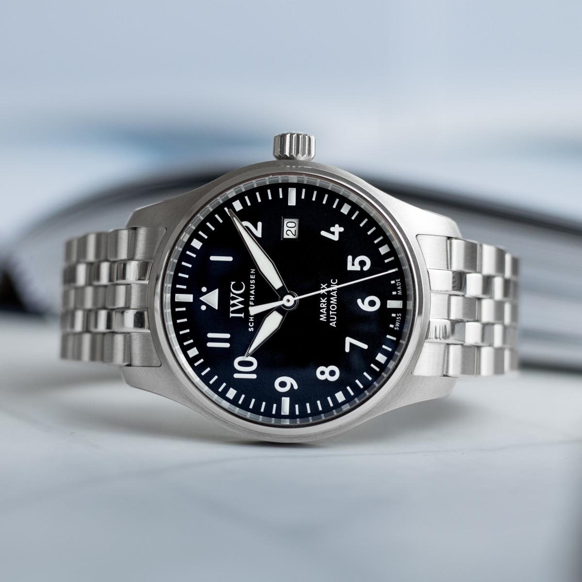 IWC Schaffhausen Pilot's Watch Mark XX Produktbild main 2