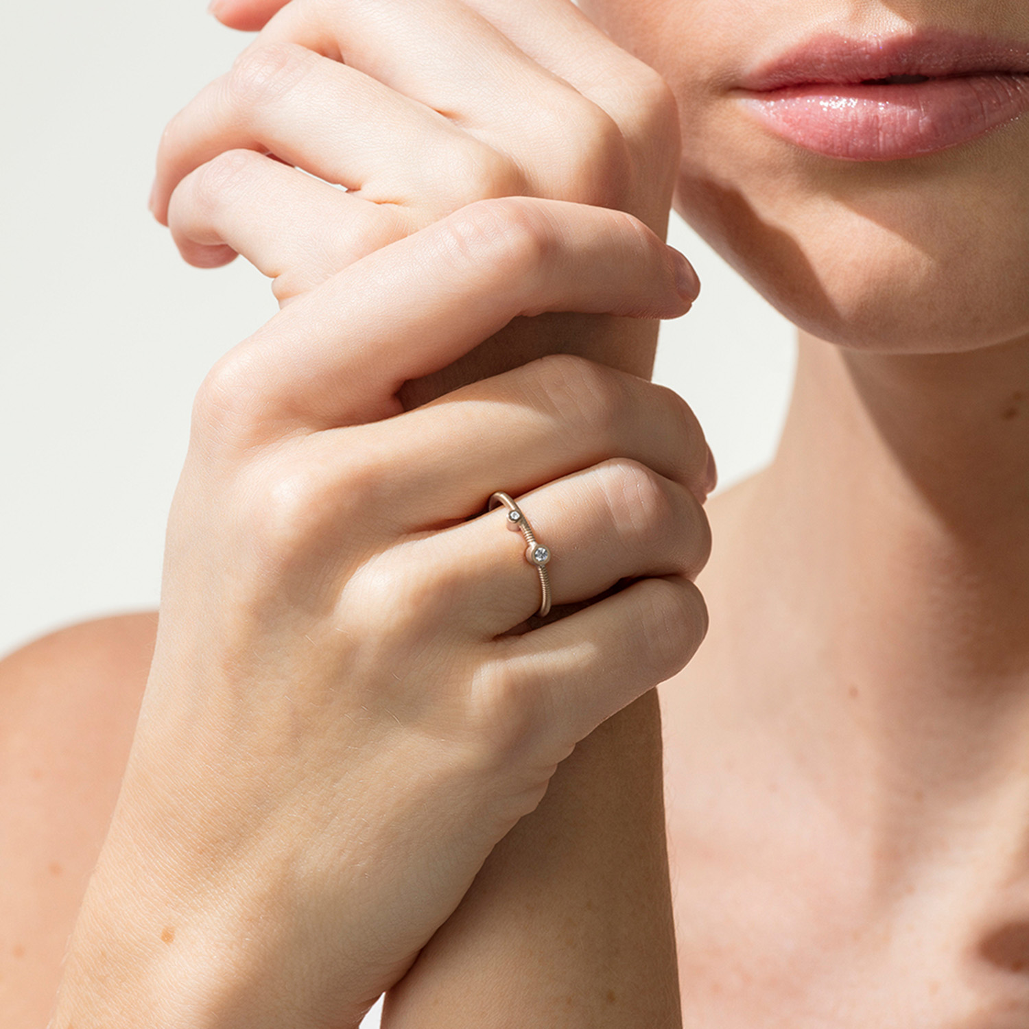 Niessing Artist Ring Rosewood – 2 Brillanten – Ringweite 53 Produktbild main 0