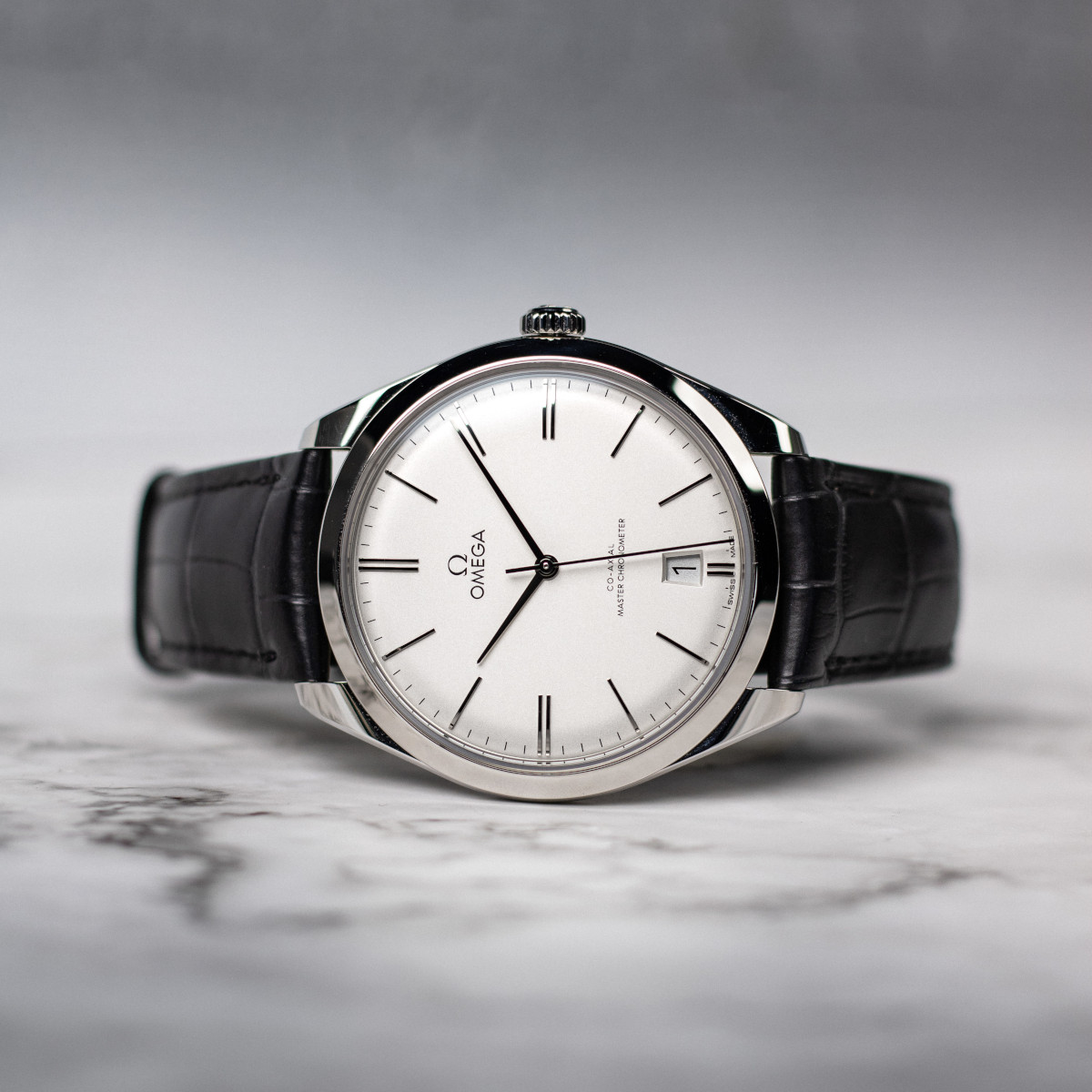 OMEGA De Ville Trésor 40 Produktbild main 5