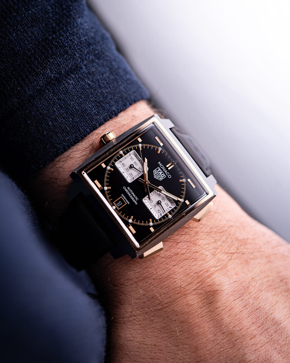 product-gallery-carousel-0
