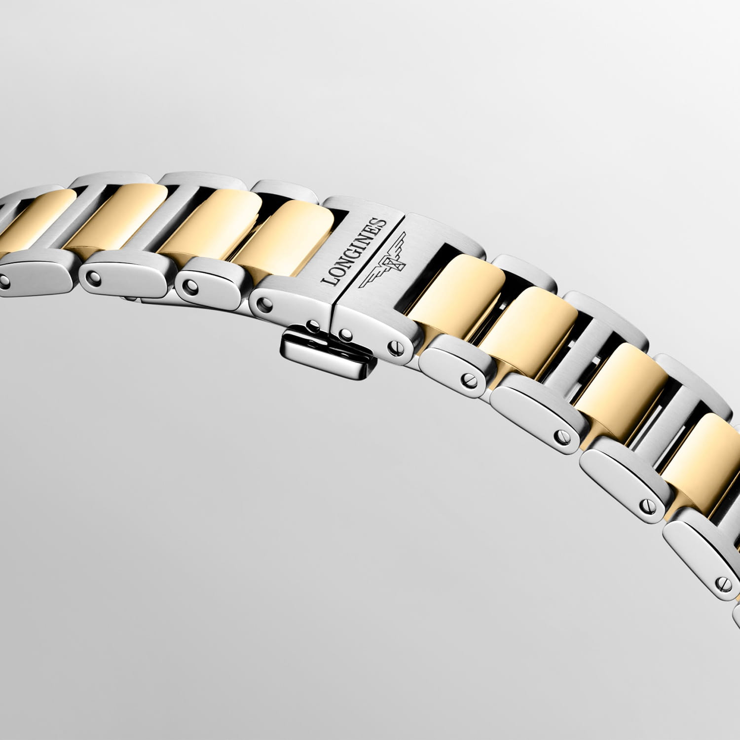 Longines Conquest Produktbild main 5