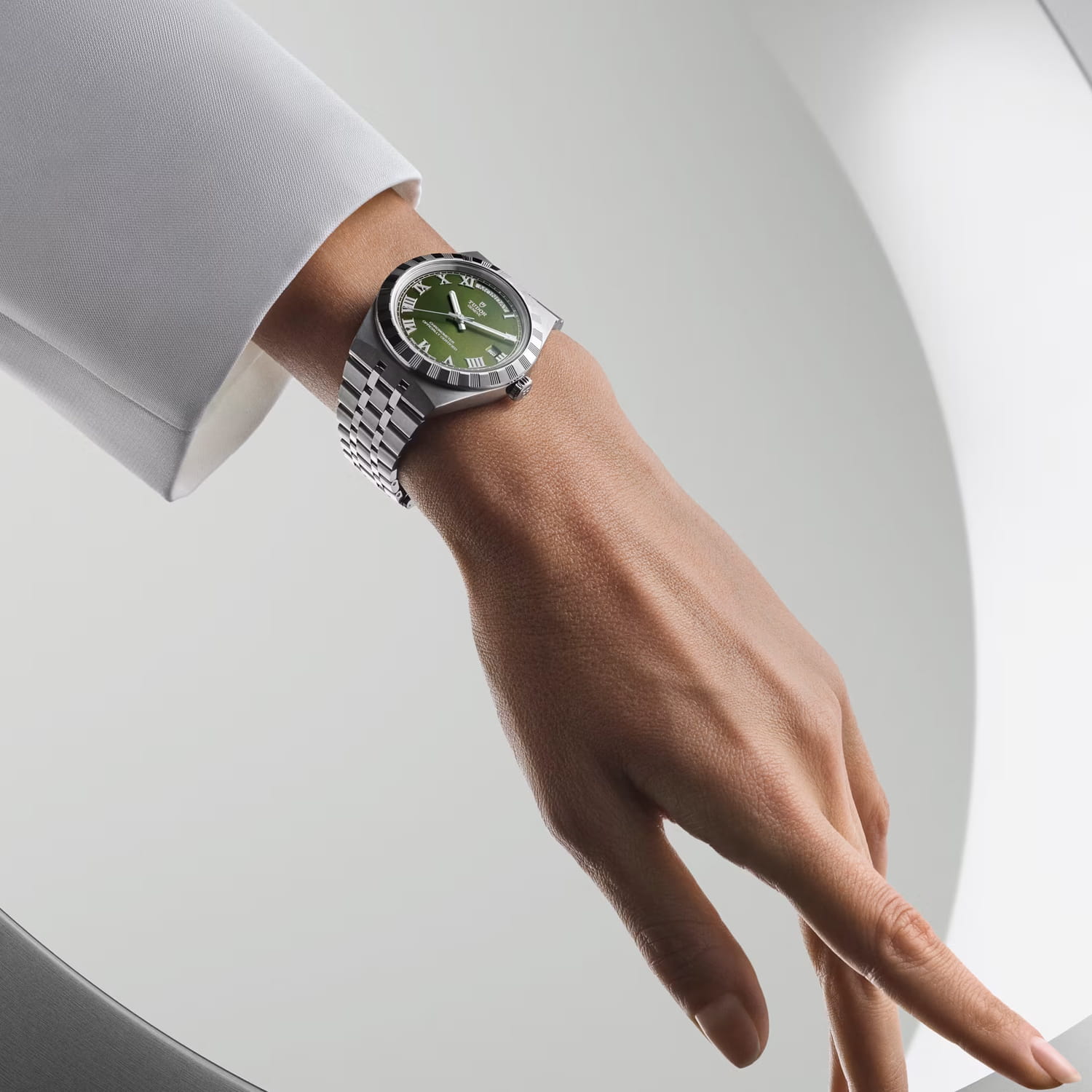 TUDOR Royal 40 Produktbild main 3