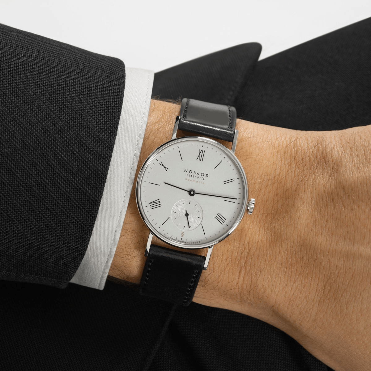 NOMOS Glashütte Ludwig Neomatik - 75 Jahre Grundgesetz Limited Edition Produktbild main 1