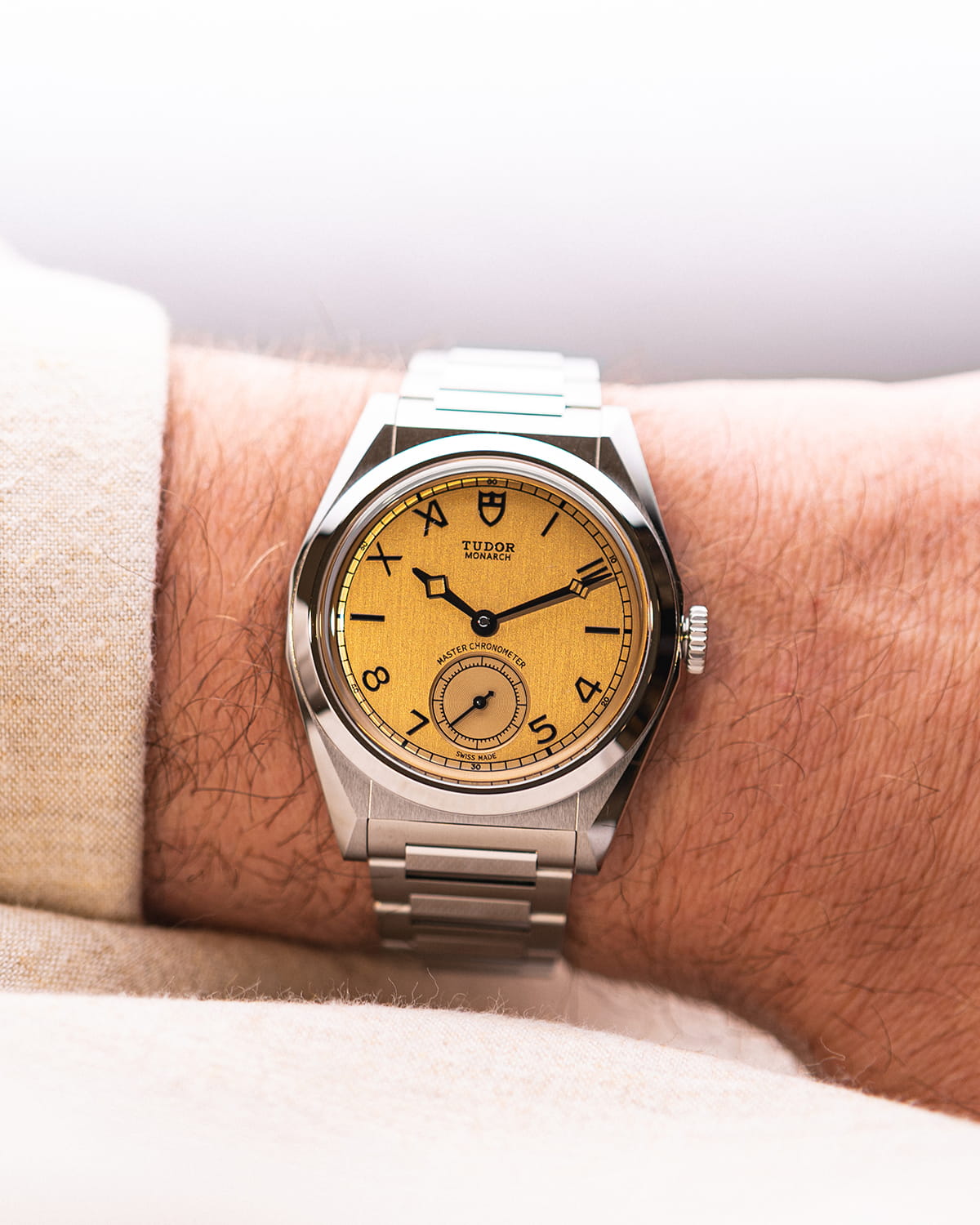 product-gallery-carousel-4