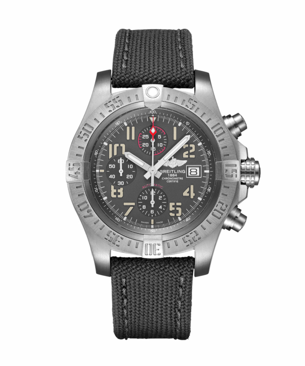 Breitling Avenger Bandit 45 mit Faltschließe